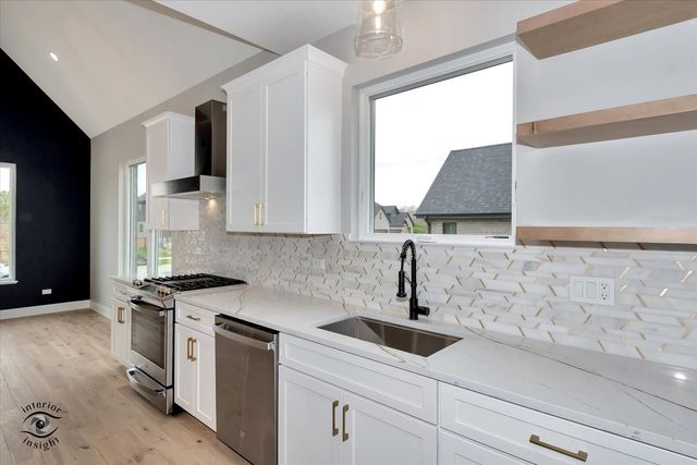 16451 Kayla Drive, Lemont, IL 60439