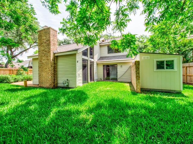 8022 La Brea Drive, Houston, TX 77083