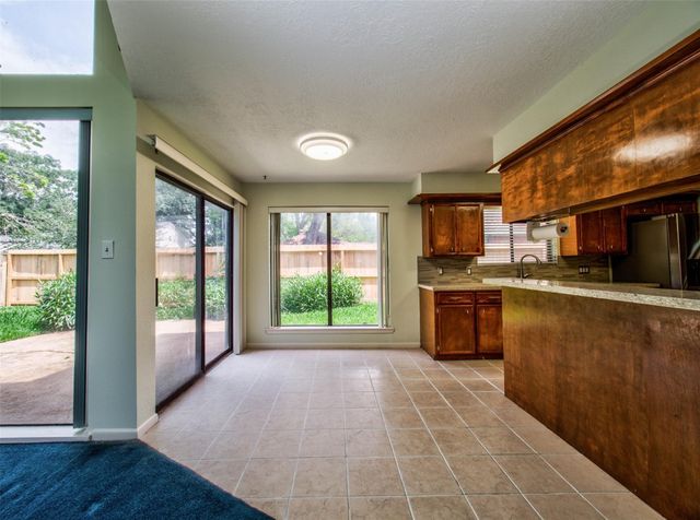 8022 La Brea Drive, Houston, TX 77083