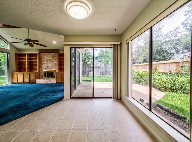 8022 La Brea Drive, Houston, TX 77083