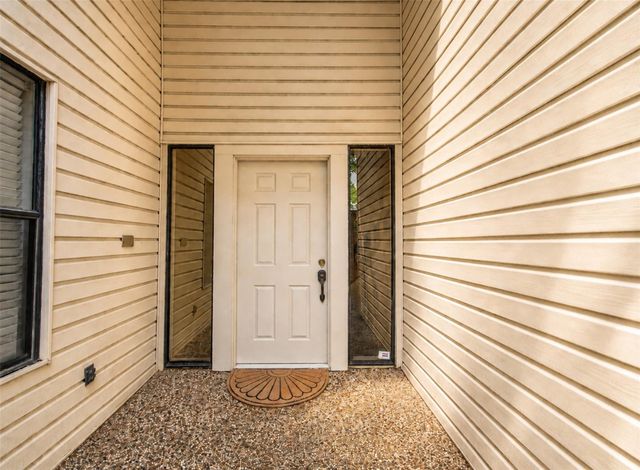 8022 La Brea Drive, Houston, TX 77083