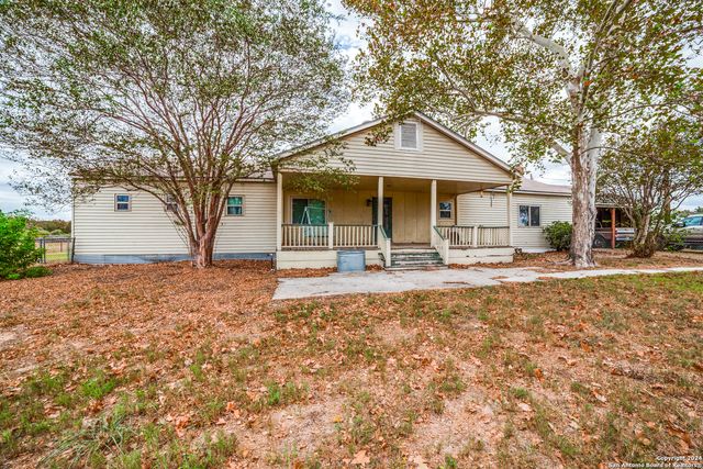 12416 W FM 476, Somerset, TX 78069