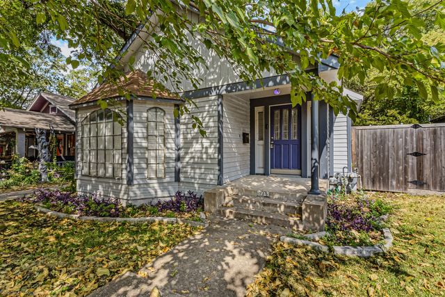 5715 Victor Street, Dallas, TX 75214