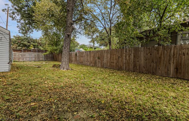 5715 Victor Street, Dallas, TX 75214