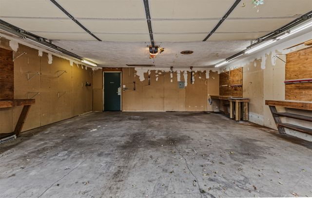 5715 Victor Street, Dallas, TX 75214