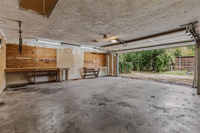 5715 Victor Street, Dallas, TX 75214
