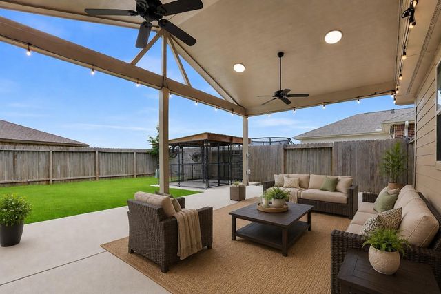 430 Walnut Branch Drive, Baytown, TX 77523