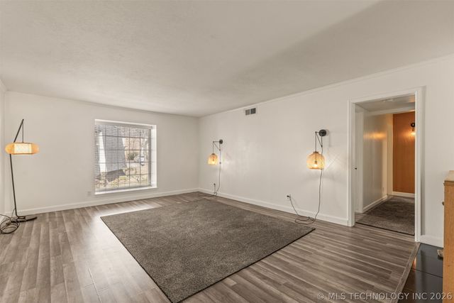 4428 E 68th Street 484, Tulsa, OK 74136