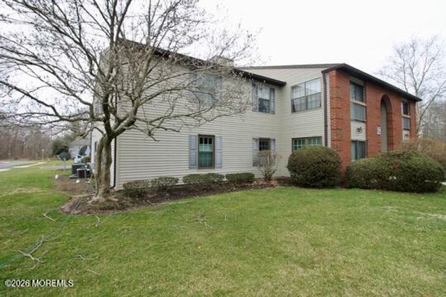 21 Austin Court 1, Freehold, NJ 07728