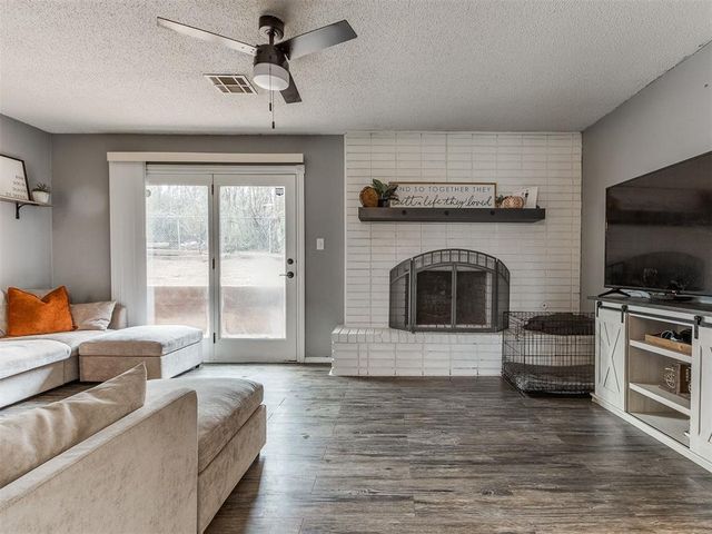 2418 Weatherford Drive, Norman, OK 73071