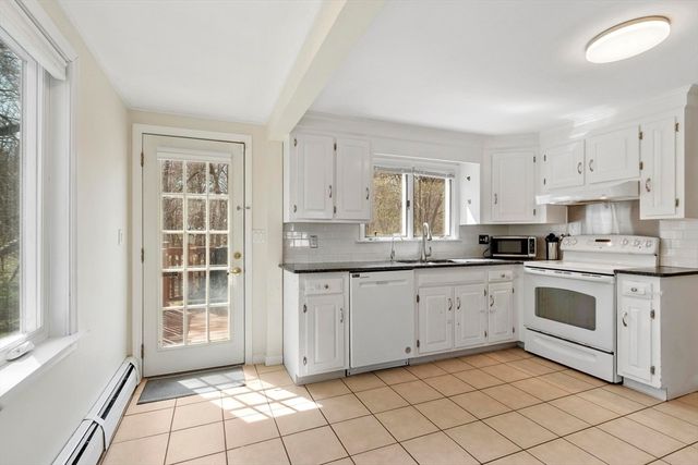 172 High Street, Chelmsford, MA 01824