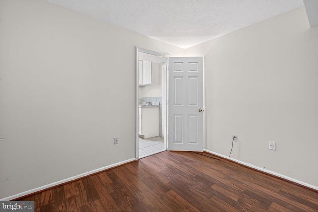 1592 ELMWOOD CT, Frederick, MD 21702