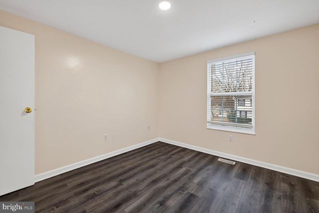 1592 ELMWOOD CT, Frederick, MD 21702