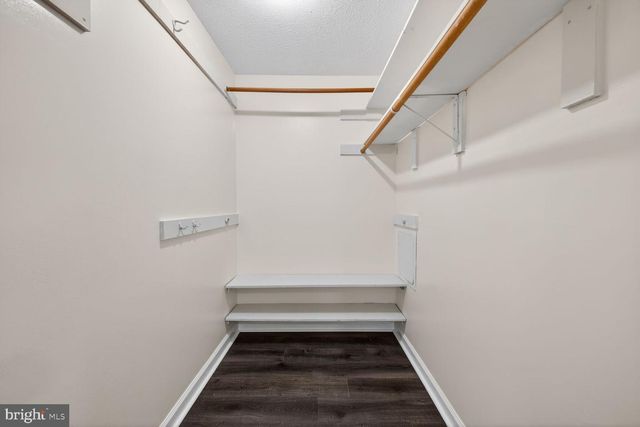 1592 ELMWOOD CT, Frederick, MD 21702