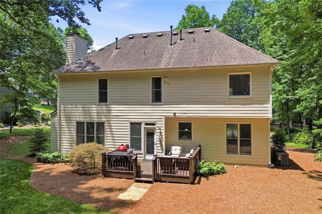 6795 Fox Creek Drive, Cumming, GA 30040