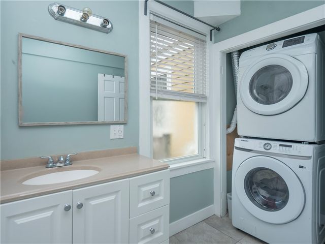 29 Anthony Street, Newport, RI 02840