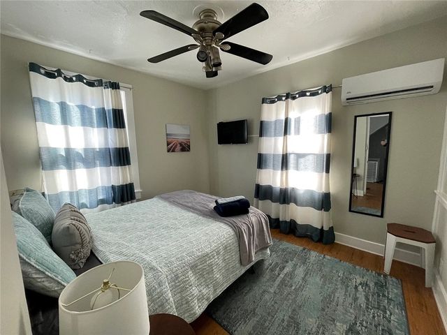 29 Anthony Street, Newport, RI 02840
