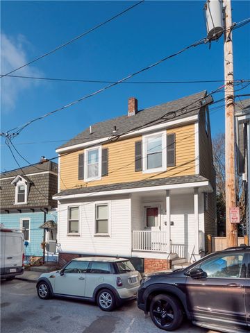 29 Anthony Street, Newport, RI 02840