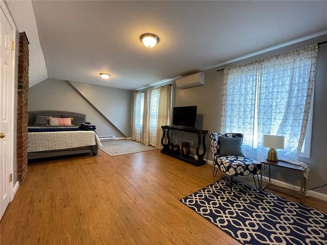 29 Anthony Street, Newport, RI 02840