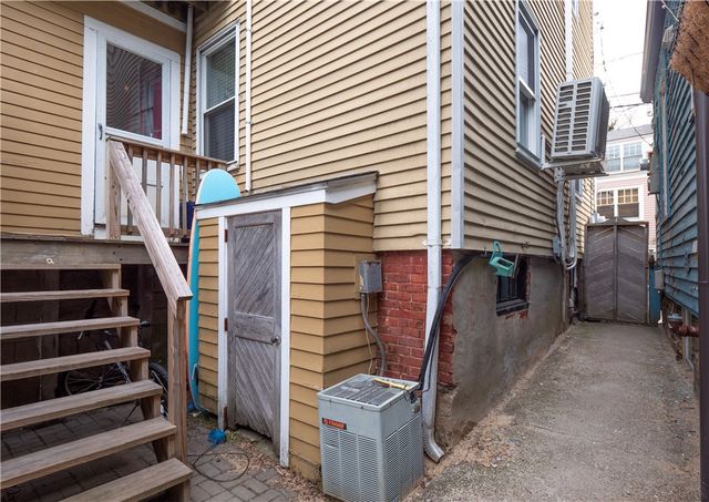 29 Anthony Street, Newport, RI 02840