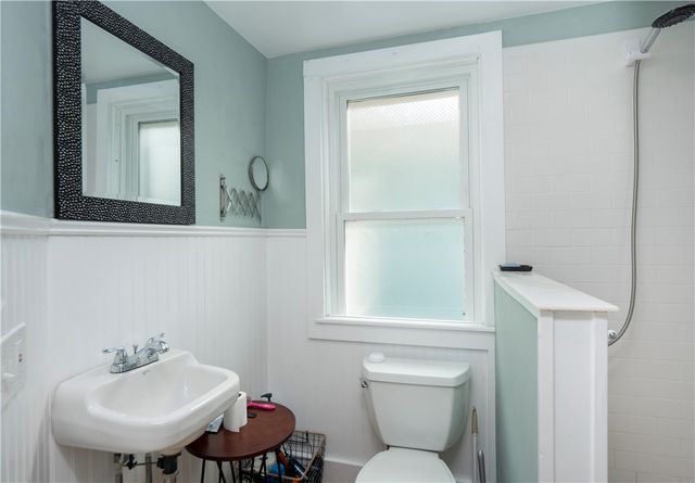29 Anthony Street, Newport, RI 02840
