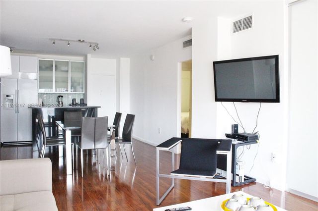 1980 S OCEAN DR 8N, Hallandale Beach, FL 33009