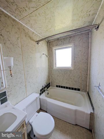 610 SAINT PETERS ST, Petersburg, PA 16669