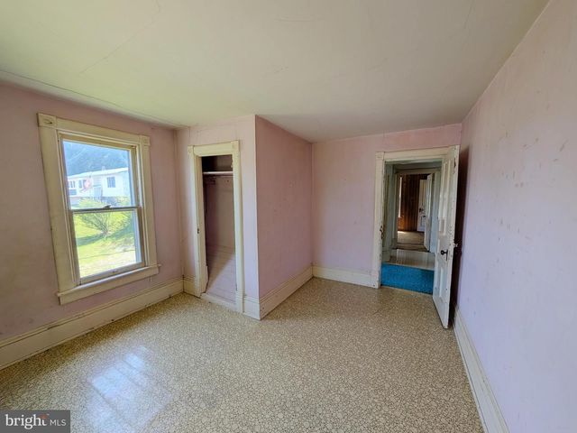 610 SAINT PETERS ST, Petersburg, PA 16669