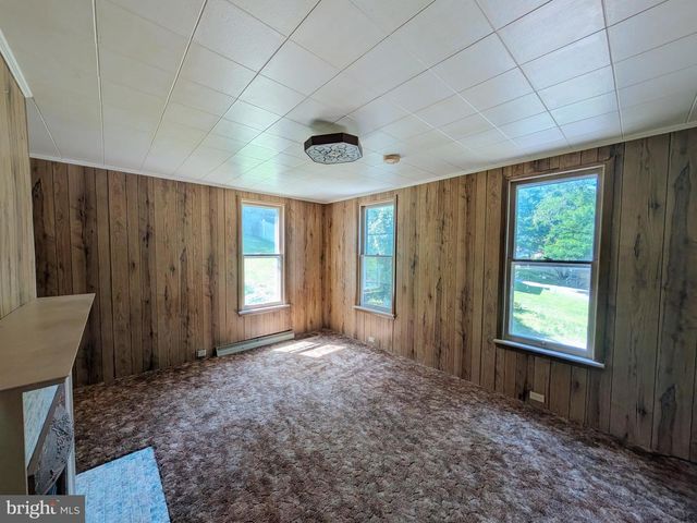 610 SAINT PETERS ST, Petersburg, PA 16669