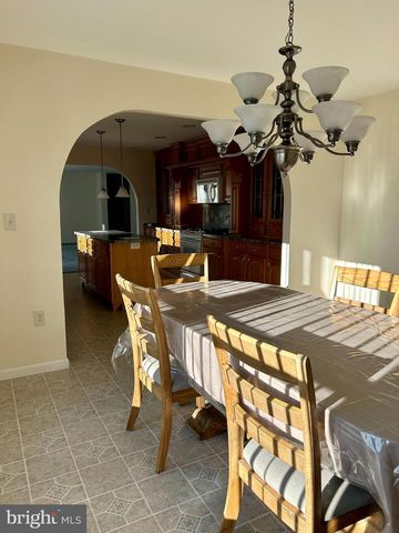 5 REID DR, Nottingham, PA 19362