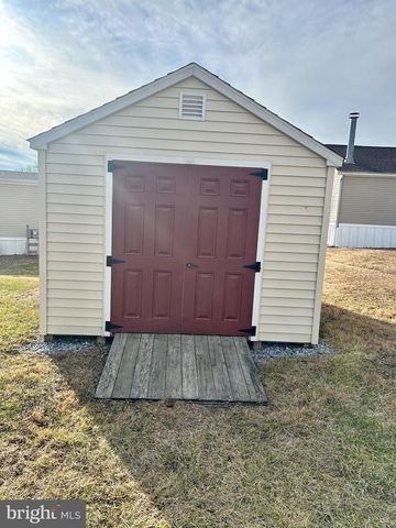 5 REID DR, Nottingham, PA 19362