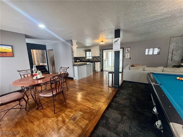 4545 State Route 43, Kent, OH 44240