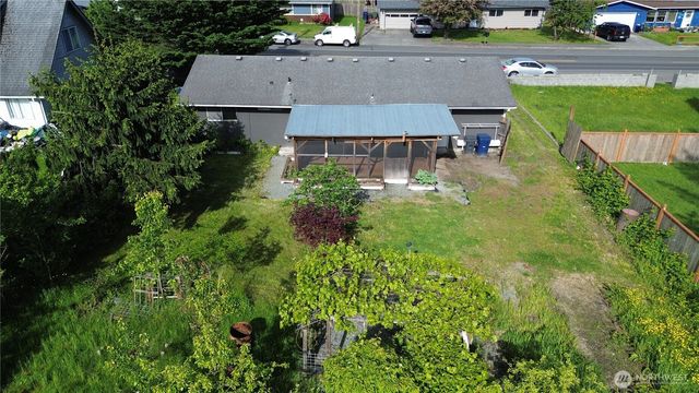 930 N LaVenture Road, Mount Vernon, WA 98273