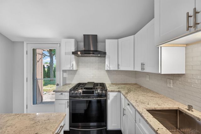 117 Darley Avenue, Auburn, MI 48611