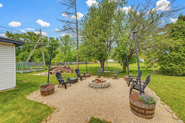 1608 Wind Dale DRIVE, Racine, WI 53402