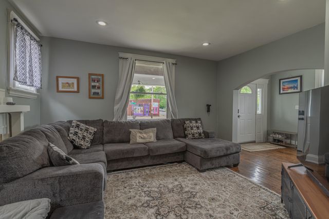 3155 Beech Avenue, Covington, KY 41015