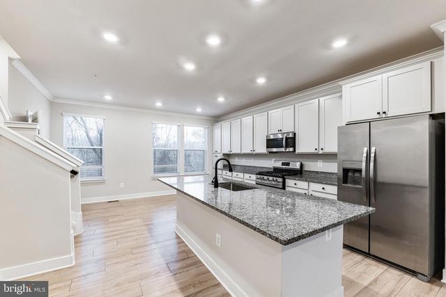 4404 ROLAND HEIGHTS AVE, Baltimore, MD 21211