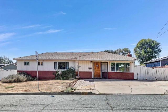 1852 Peppervilla Drive, El Cajon, CA 92021