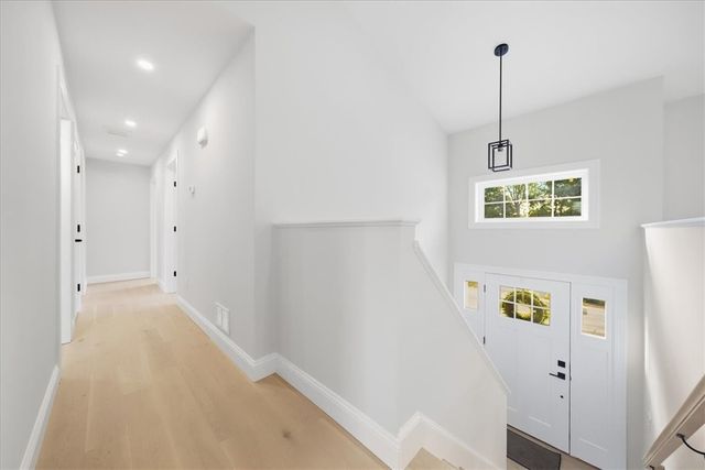 67 Kenway Avenue, Warwick, RI 02889