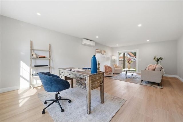 67 Kenway Avenue, Warwick, RI 02889
