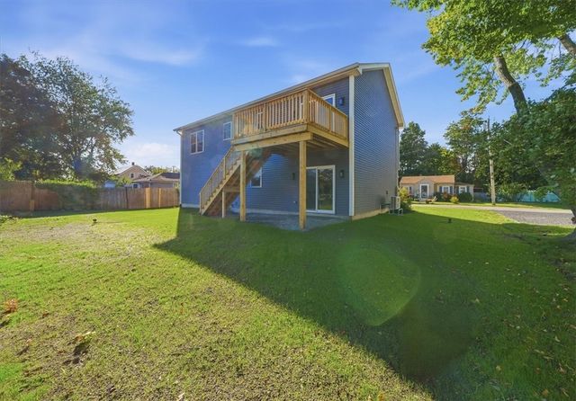 67 Kenway Avenue, Warwick, RI 02889