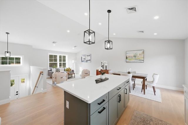 67 Kenway Avenue, Warwick, RI 02889