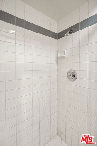 5050 Coldwater Canyon Avenue 203, Sherman Oaks, CA 91423