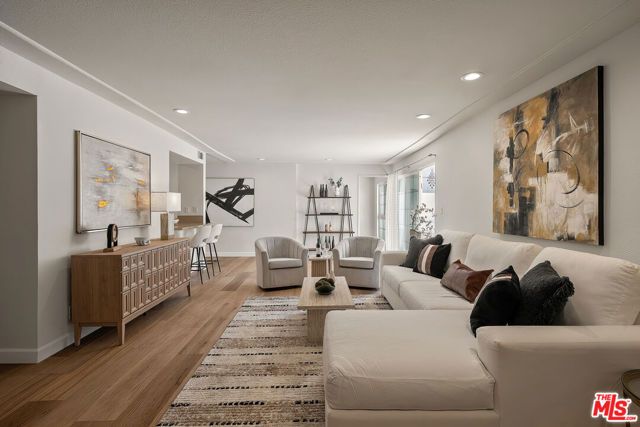 5050 Coldwater Canyon Avenue 203, Sherman Oaks, CA 91423