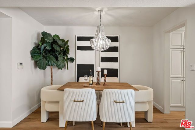 5050 Coldwater Canyon Avenue 203, Sherman Oaks, CA 91423