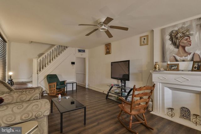 918 HIGHLAND AVE, Chester, PA 19013