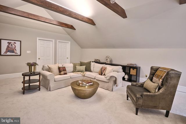 3050 AQUETONG RD, New Hope, PA 18938