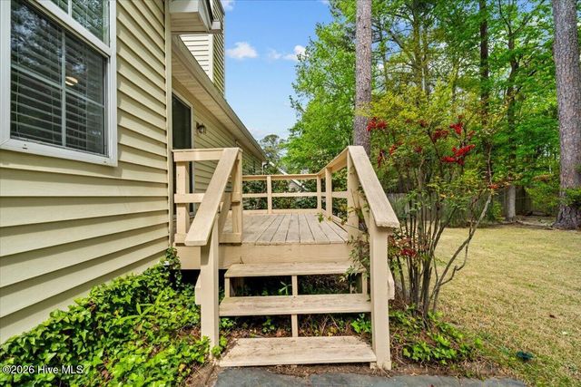 118 Kensington Way, Aberdeen, NC 28315