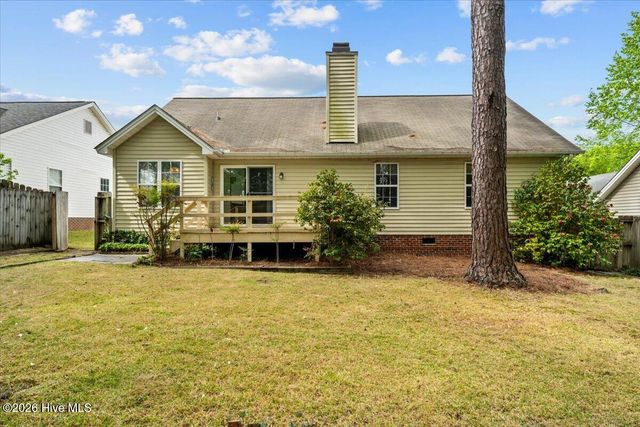 118 Kensington Way, Aberdeen, NC 28315