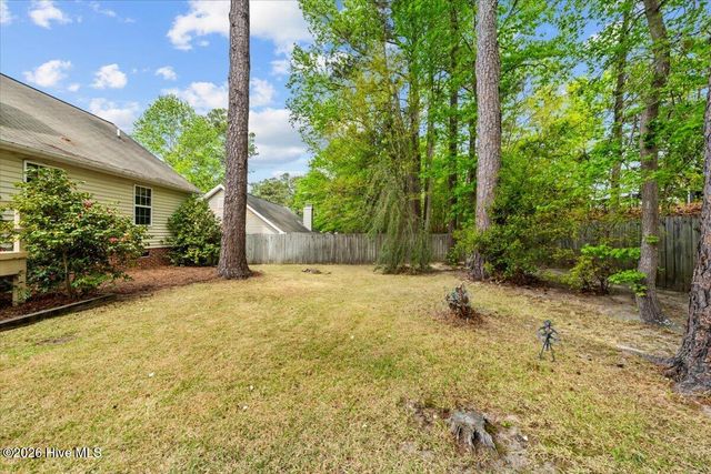 118 Kensington Way, Aberdeen, NC 28315